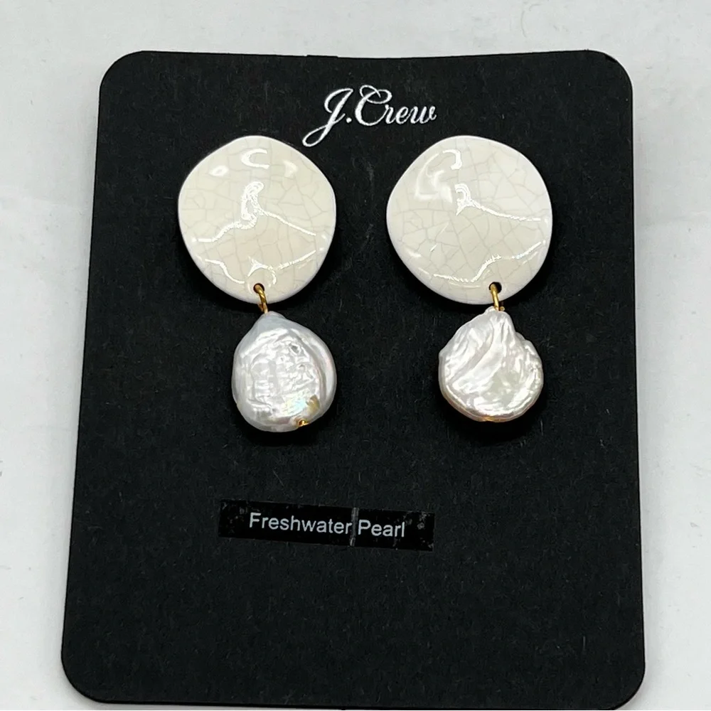 NWT J. Crew Cream Freshwater Pearl Dangle Earrings - Picture 1 of 7